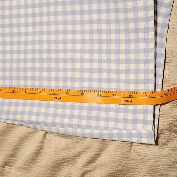 Cute checked skort. - Picture 3 of 4